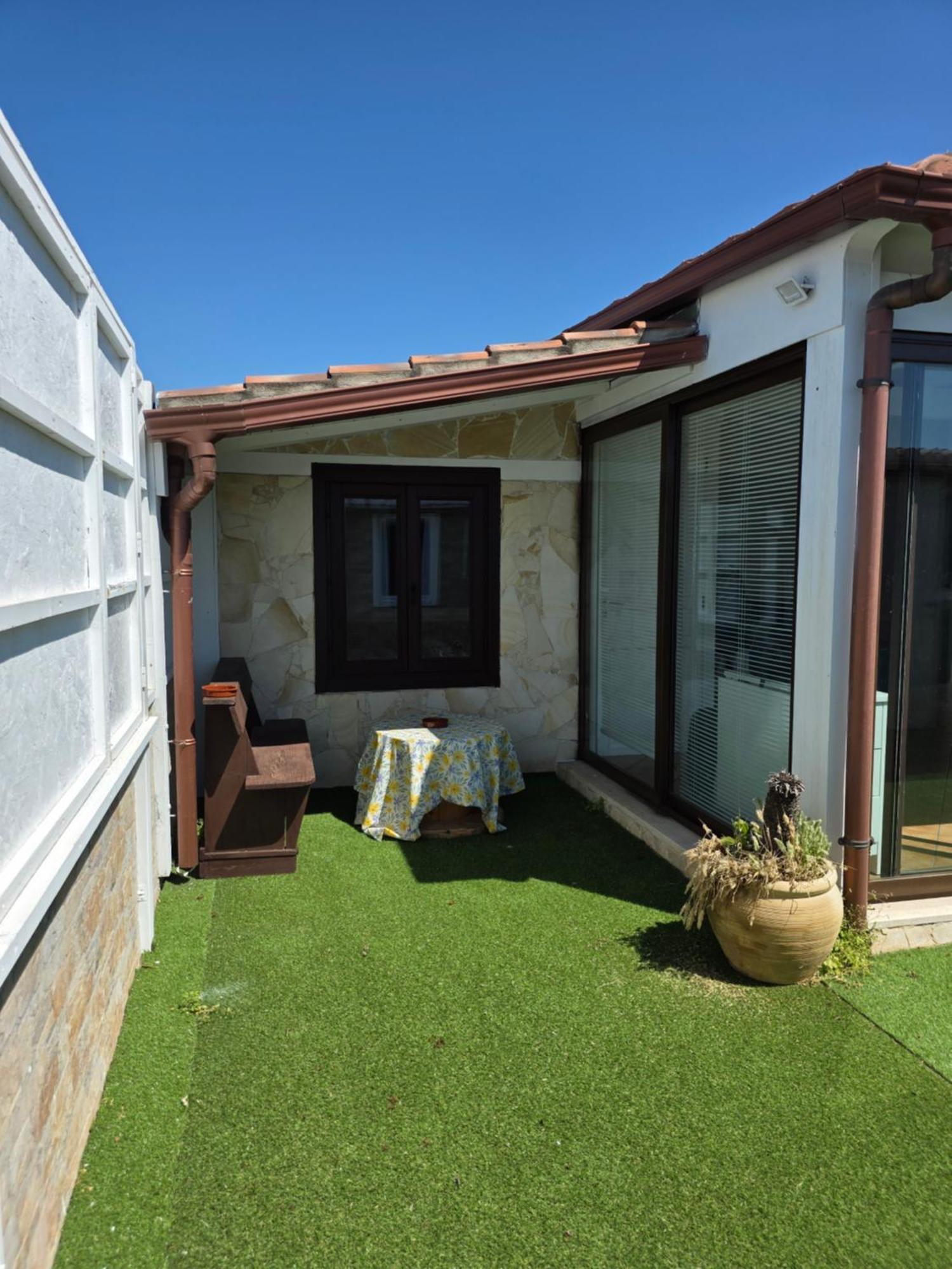 Attico Con Jacuzzi E Giardino-cagliari *